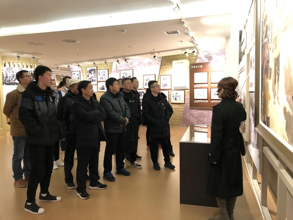 中原區(qū)工商聯(lián)開展理想信念教育“延安行”活動(dòng)(圖2)